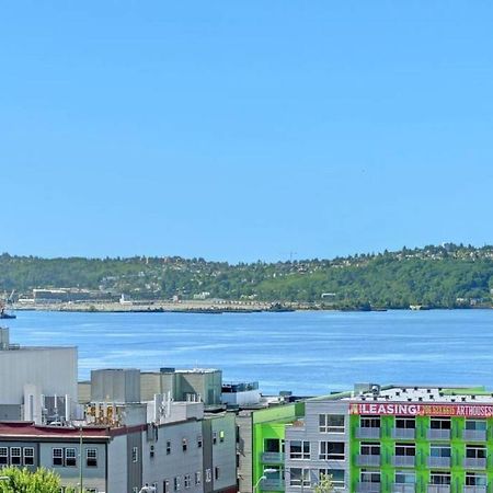 City Water View Oasis With Pool & Gym Near Cruise In Heart Of Seattle Eksteriør billede
