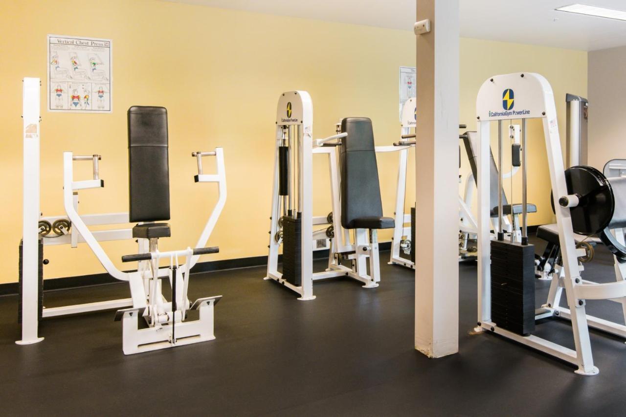 City Water View Oasis With Pool & Gym Near Cruise In Heart Of Seattle Eksteriør billede