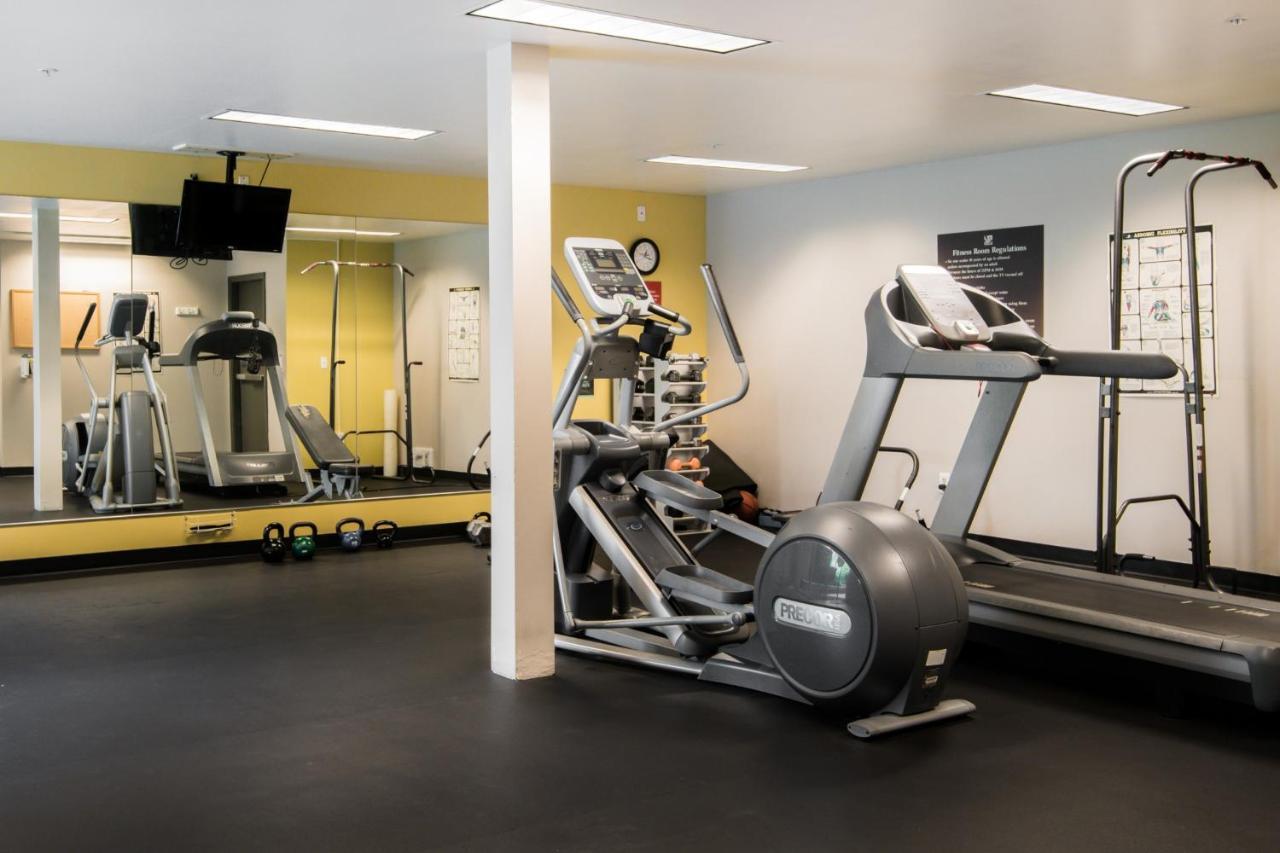 City Water View Oasis With Pool & Gym Near Cruise In Heart Of Seattle Eksteriør billede